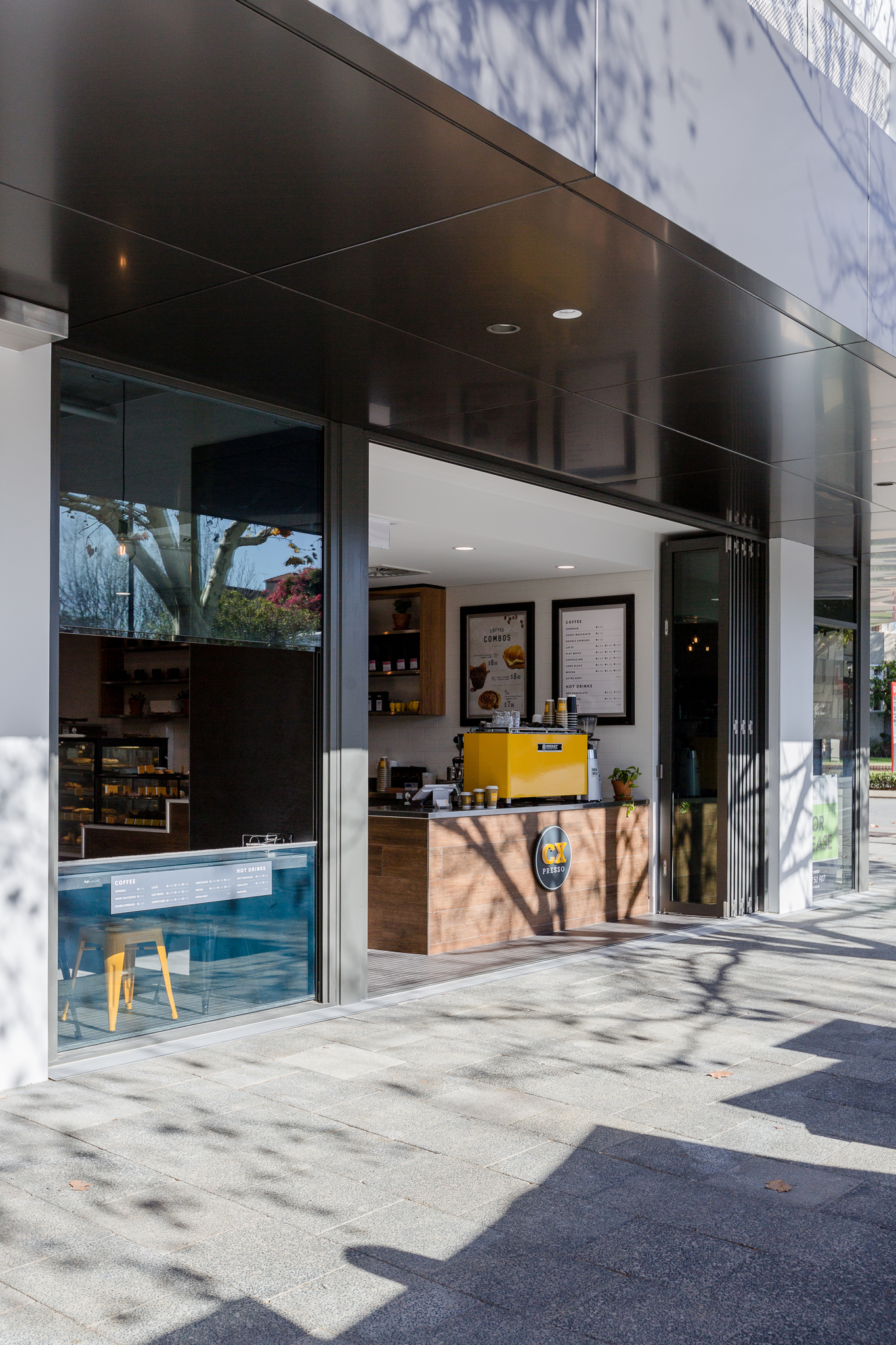 JAG Croissant Express W Perth 008