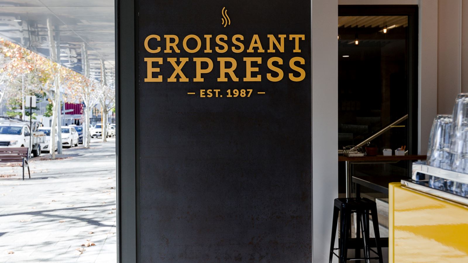 JAG Croissant Express W Perth 007